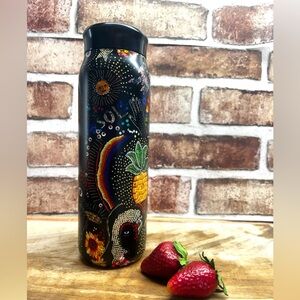 NWT Starbucks Farm Rio 20 oz stainless steel vacuum insulated water bottle